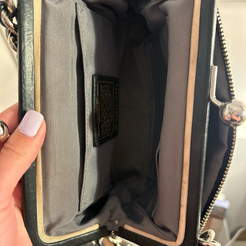 Y2K Kisslock Coach Parker satchel with chain strap - Picture 8 of 9